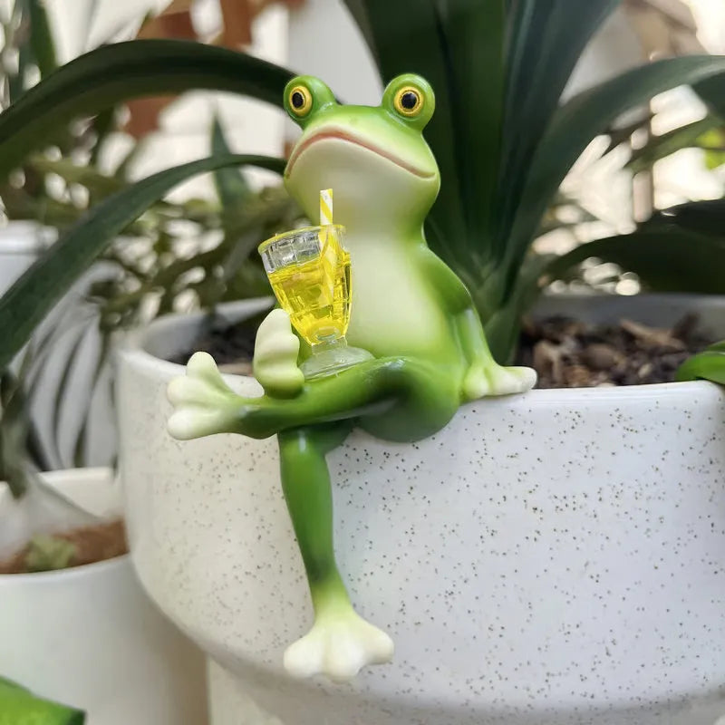 Fanyil Tipsy Frog